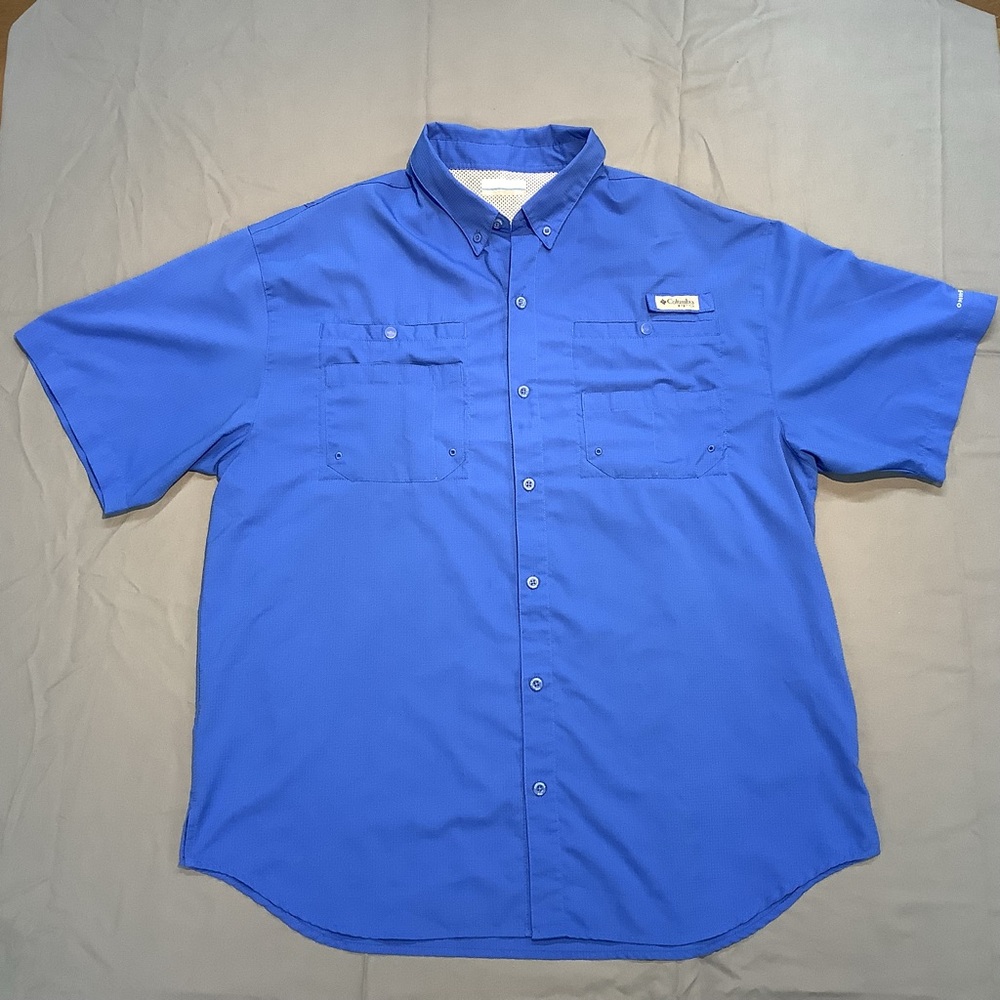 Columbia Men's Blue Shirt